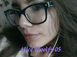 Alice_Woolfy_05