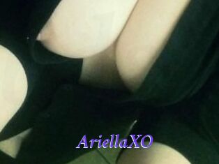 AriellaXO