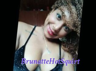 BrunatteHotSquirt