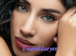 Emeraldaeyes