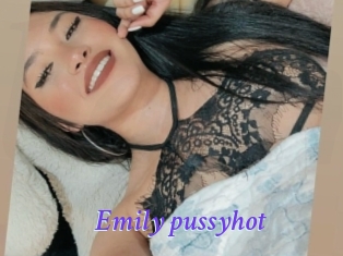 Emily_pussyhot