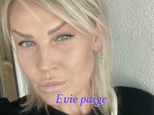 Evie_paige