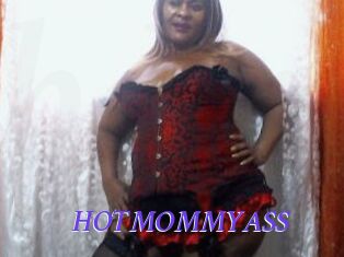 HOTMOMMYASS