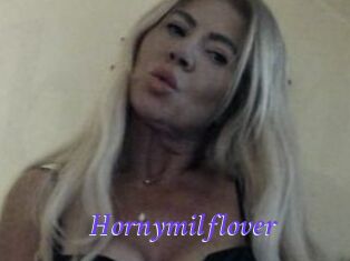 Hornymilflover