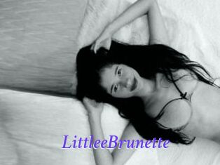 LittleeBrunette