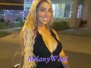 MelanyWood Bdsm gratuit