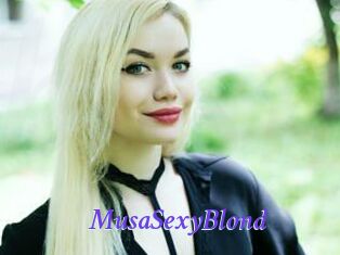 MusaSexyBlond